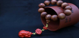 长期佩戴朱砂饰品对人体有害吗